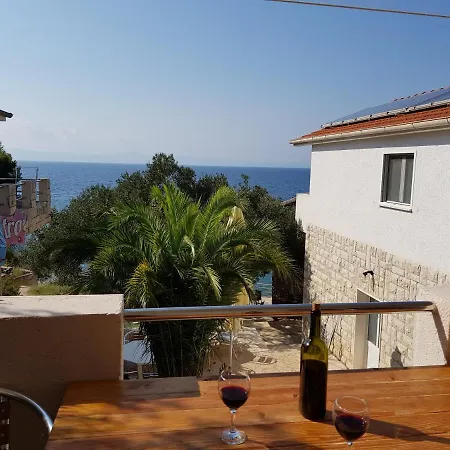 Jedra 2583b Appartement Gdinj